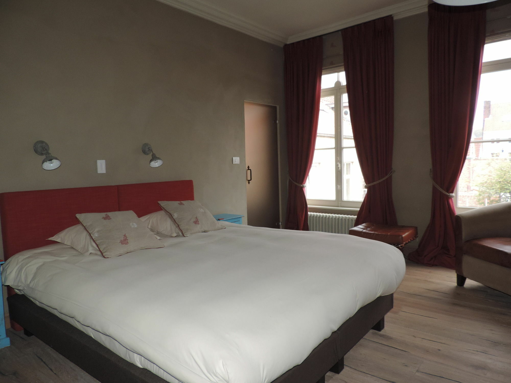 B&B Saint-Sauveur Brygge Exteriör bild